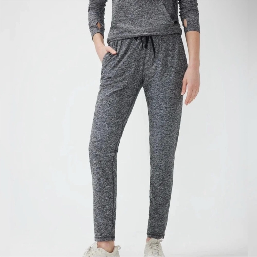 Outdoor Voices CloudKnit Joggers